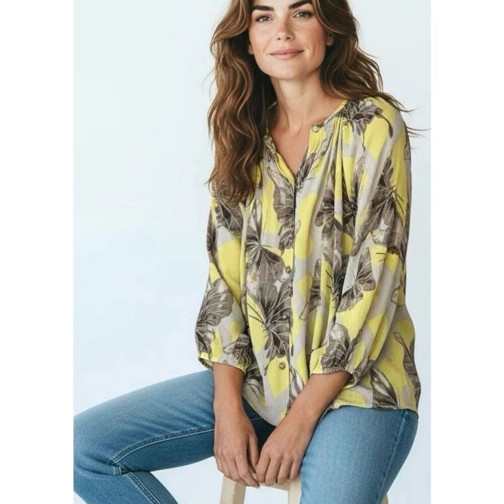 ✨TUCKER PUFF SLEEVE SZ P BLOUSE✨